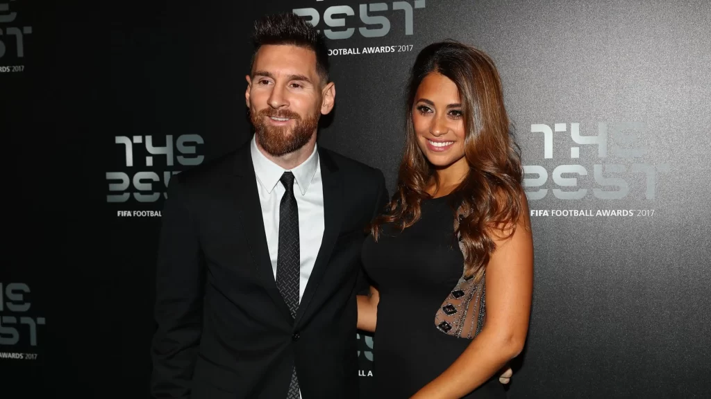 Vợ Messi là ai - Antonella Roccuzzo 