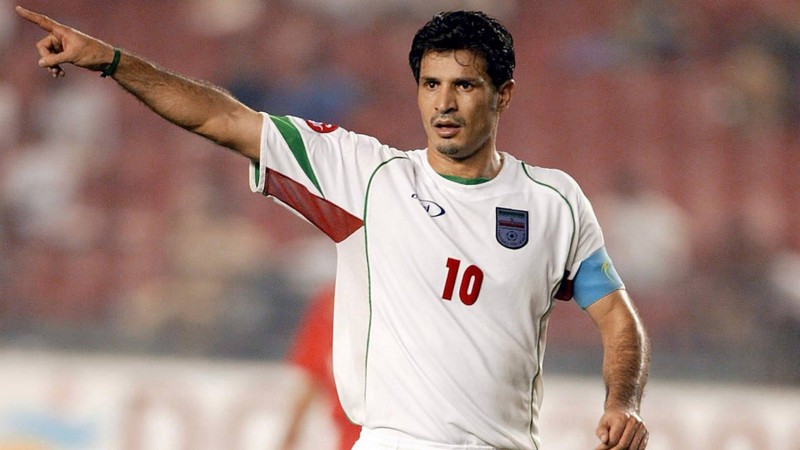 Ali Daei là huyền thoại, là cầu thủ ghi nhiều bàn thắng nhất cho Iran