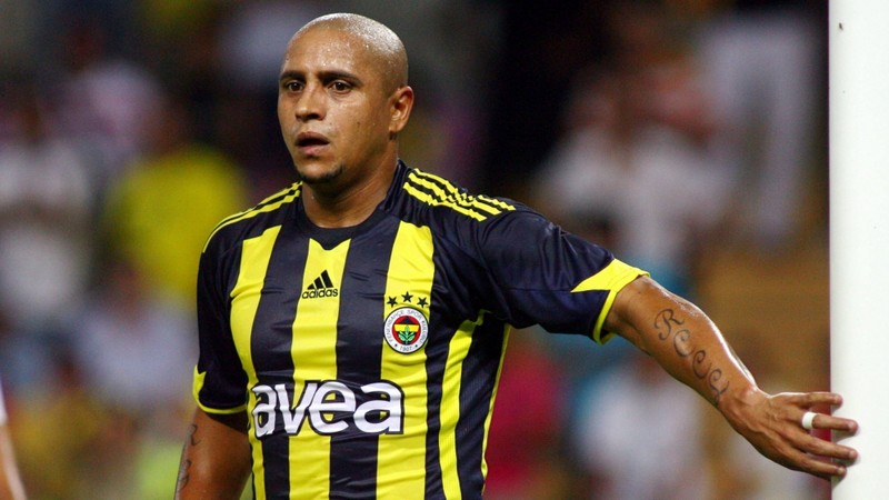 Roberto Carlos là một cầu thủ ấn tượng trong khoảng thời gian gần đây